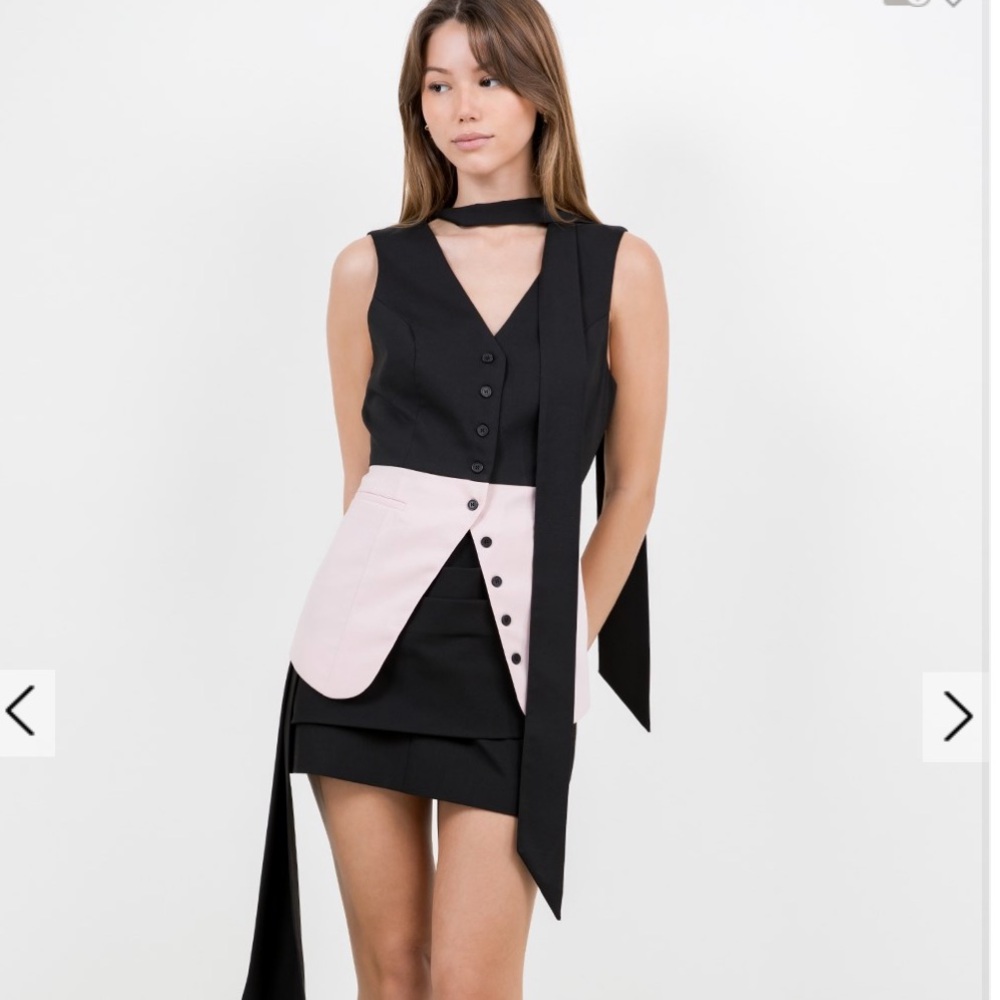 Black Vest Top with Scarf Detail – Chic Sleeveless Button Front Top